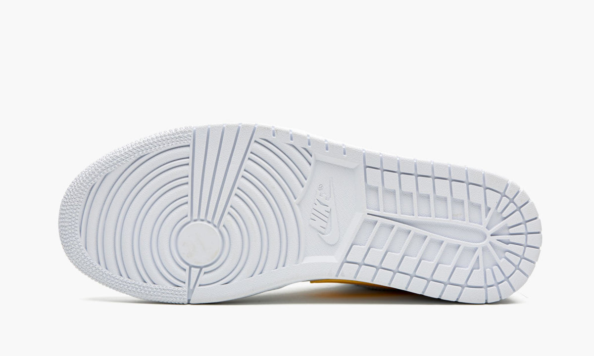 Air Jordan 1 Low “Multicolor Swoosh”